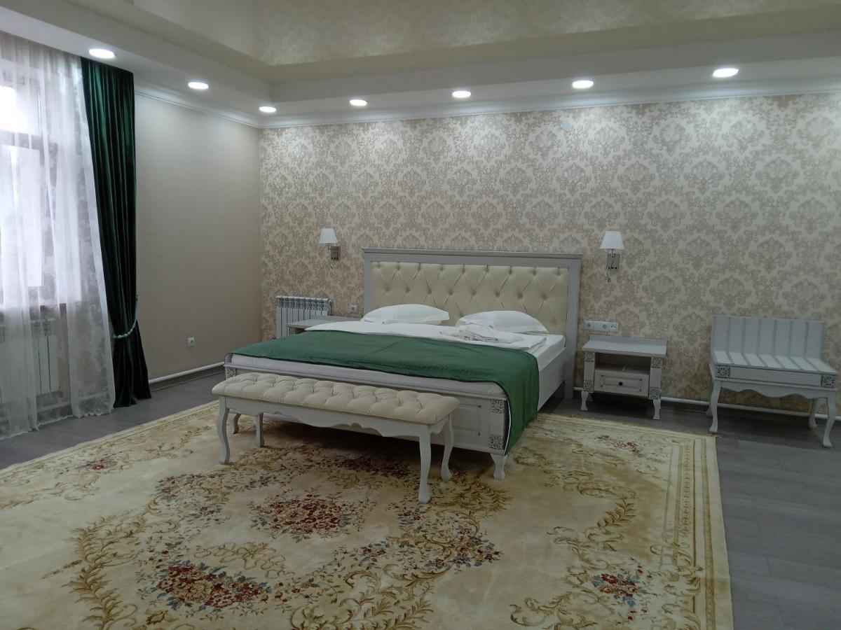 Grand Holiday Hall Pavlodar Exteriér fotografie